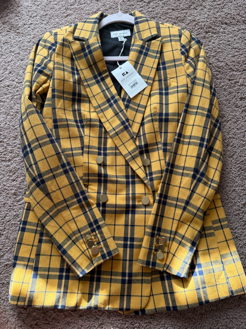 NWT Free Assembly Women's Yellow Plaid Double-Breasted Blazer - Picture 5 of 9